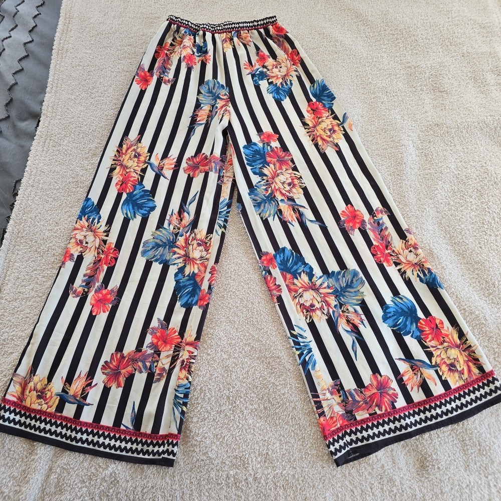 Flying Tomato Wide Leg Floral Striped Pants Boho-chic Beachy Coastal Size S